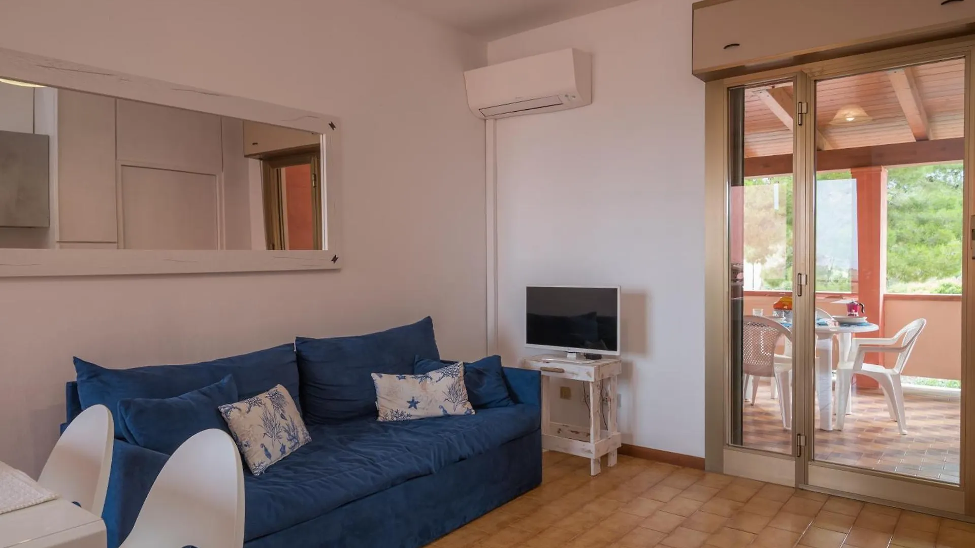Apartment Blue Pearl With Sea View - Happy Rentals Marinella