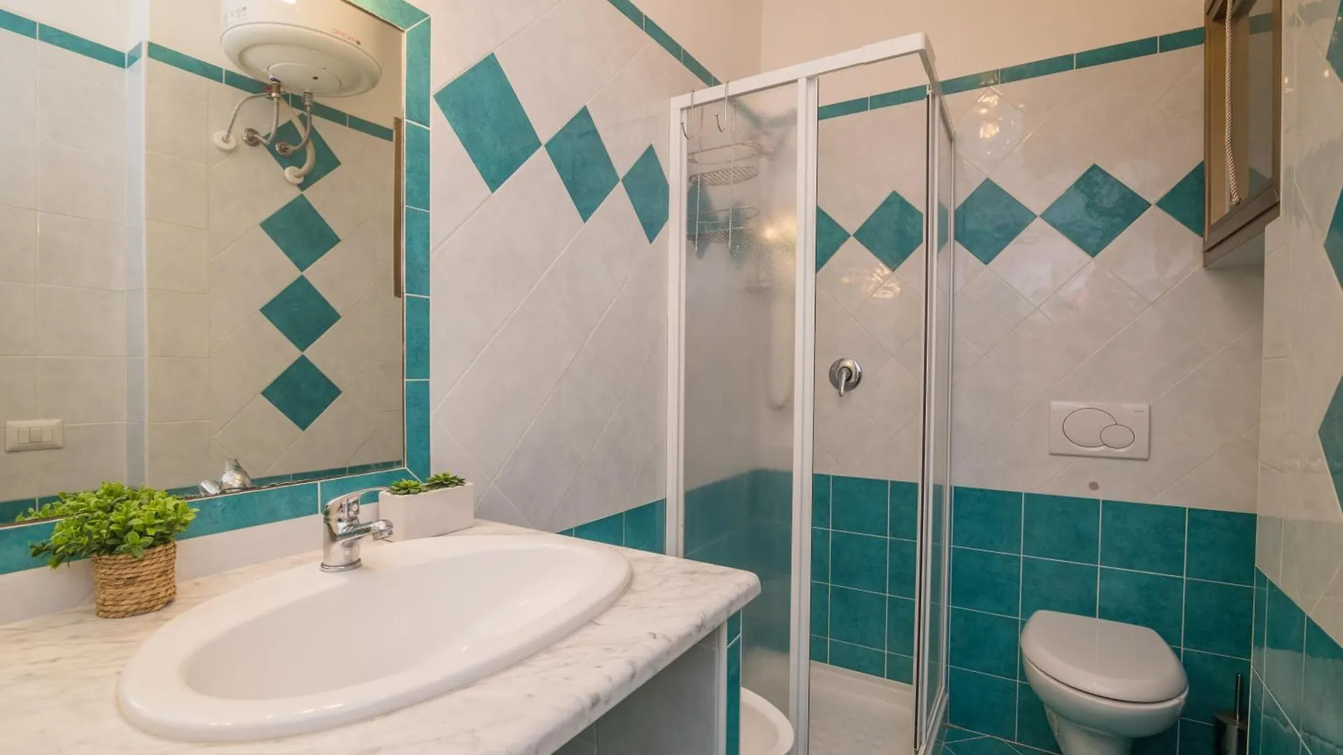 Apartment Blue Pearl With Sea View - Happy Rentals Marinella