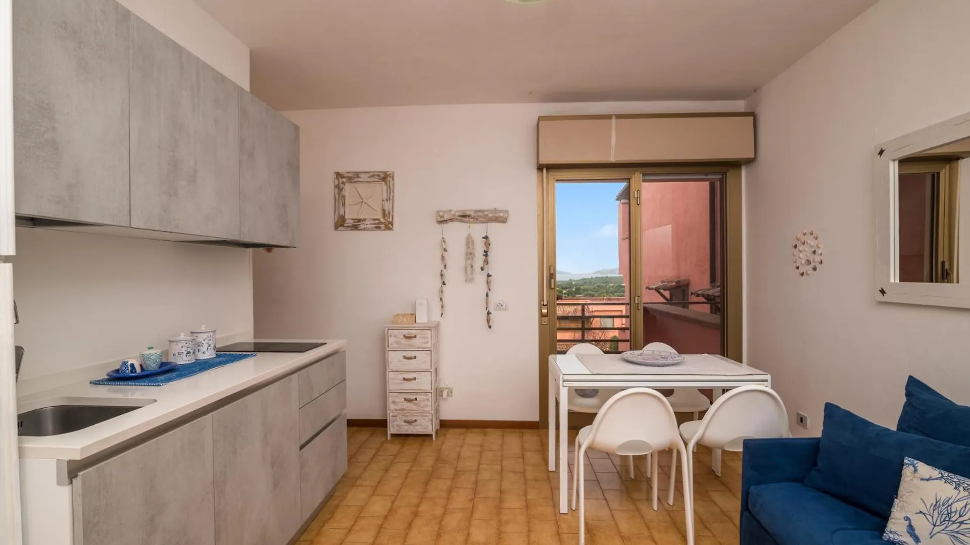 Apartment Blue Pearl With Sea View - Happy Rentals Marinella  Italy